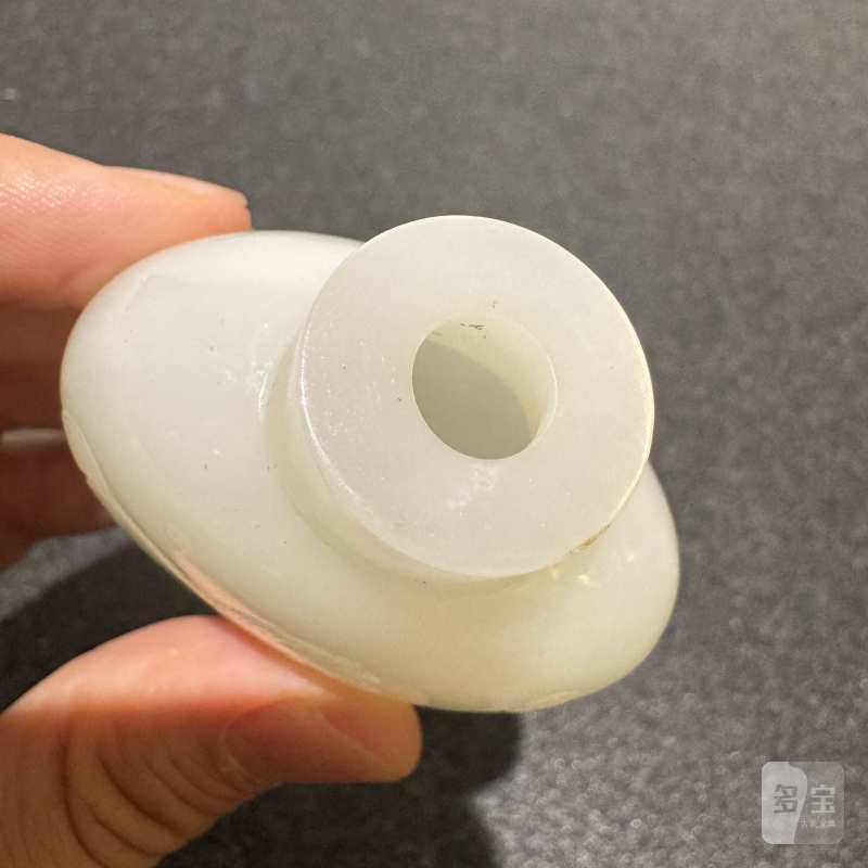 清 白玉双骏图烟壶 - 图6